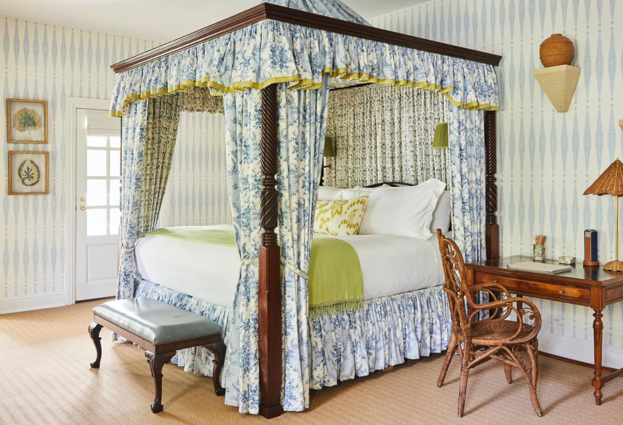 The Mayflower Inn & Spa, Auberge Resorts Collection Washington エクステリア 写真