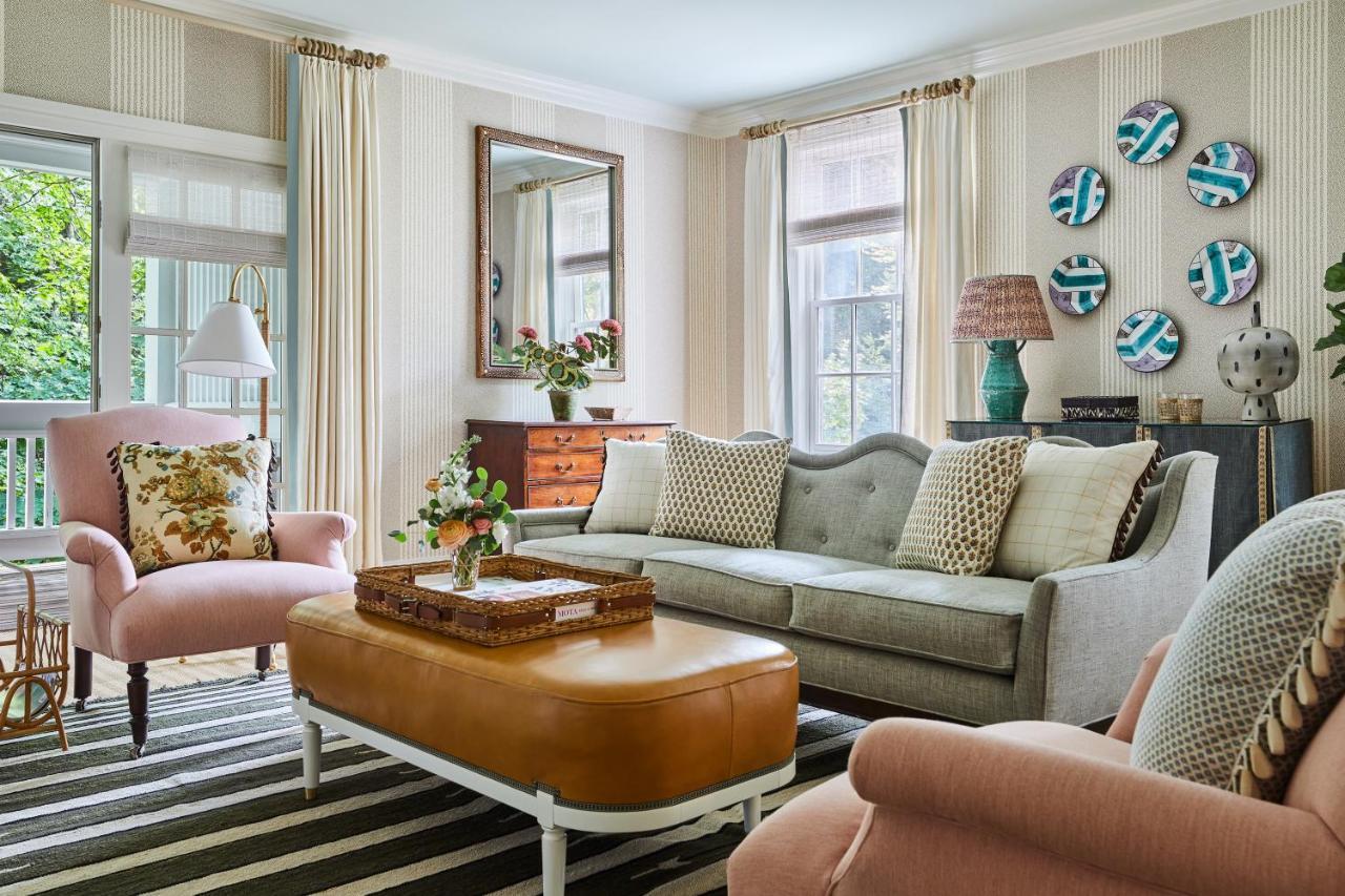 The Mayflower Inn & Spa, Auberge Resorts Collection Washington エクステリア 写真