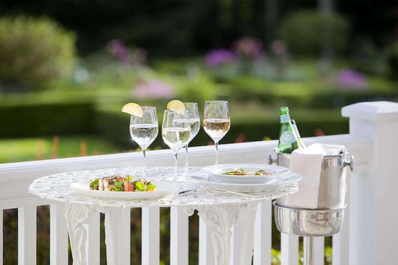 The Mayflower Inn & Spa, Auberge Resorts Collection Washington エクステリア 写真